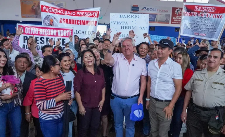 20 kilómetros de nuevas vías adoquinadas para Ibarra