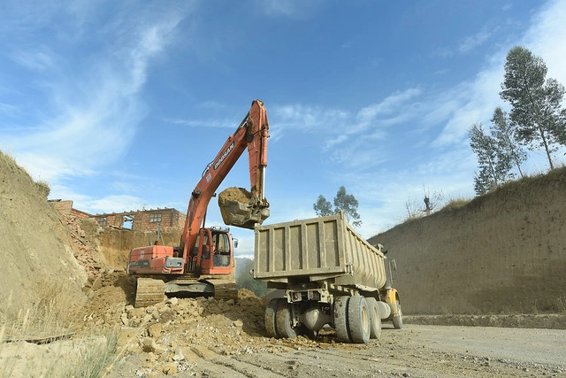 Avance del 50% en la Construcción del Paso Lateral de Guaranda