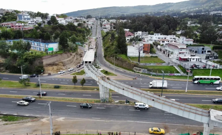 Cierres viales programados en la Autopista General Rumiñahui del 27 al 29 de diciembre