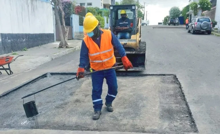 Comienzan obras de rehabilitación vial en Cumbayá y Tumbaco