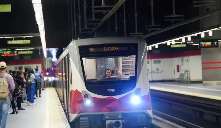 Metro de Quito garantiza mantenimientos del sistema