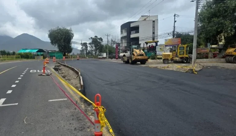 60% de avance en nueva vía segura que reemplaza a la del deslizamiento en La Pampa